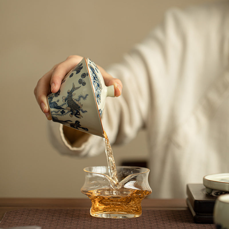 Chinese tea set, Sancai teacup with fish and algae pattern