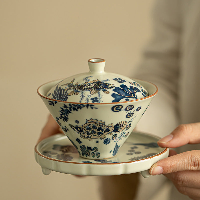 Chinese tea set, Sancai teacup with fish and algae pattern