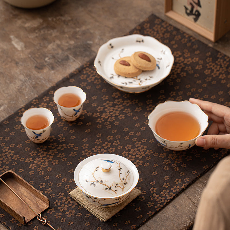 Chinese tea set, traditional craftsmanship, white porcelain gilded, tea set