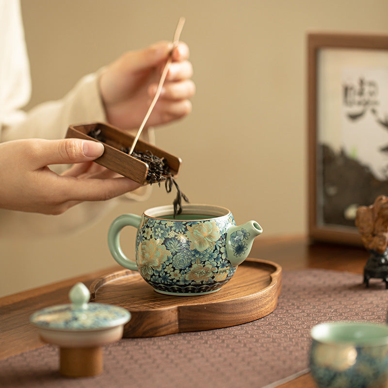 Chinese tea set, gilded flower pattern, tea set